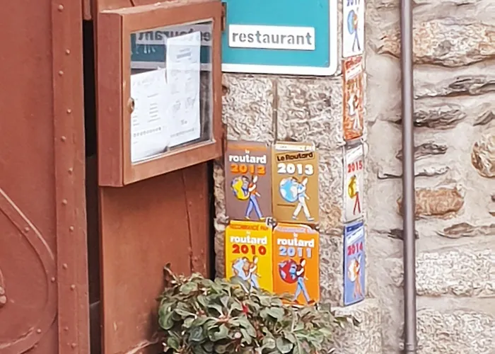 Ruso Sc Vandrerhjem Llívia