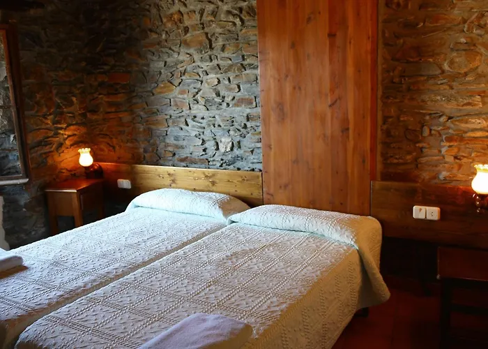 Ruso Sc Vandrerhjem Llívia